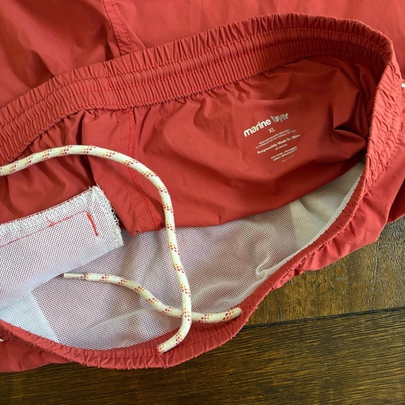 Marine Layer Mens XL Mesh Side Striped Shorts Drawstring Red Clay Gym Active - Picture 8 of 10